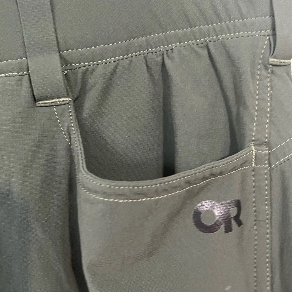 Outdoor  Research Women’s Hiking Camping  Green Shorts Nylon Size 2